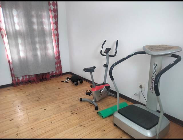 3 BEDROOM HOUSE TO LET IN BROMHOF